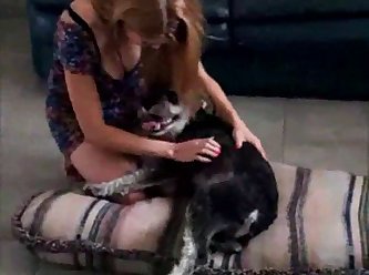 Brasileira Fazendo Zoofilia