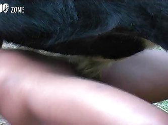 Selena Dog Fuck