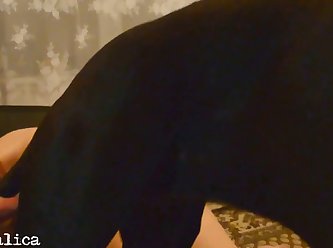 Anus Reaming My Cunt With Her Fingers As She Licked My