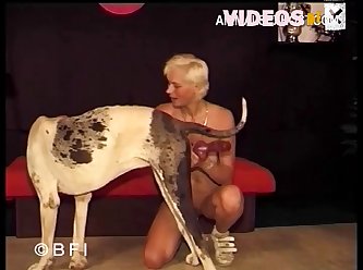 Beautiful Creature Leaned Forward And Began To Mouth